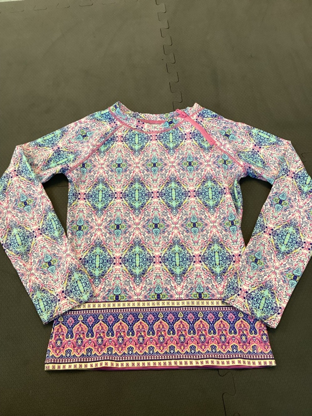 Cabana Life Girls Multicolor Pink Blue Patterned Rash Guard
